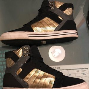 Supra sky top skate shoe gold hi top